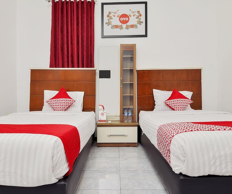 Reddoorz Syariah At Penginapan Eby Padang Εξωτερικό φωτογραφία